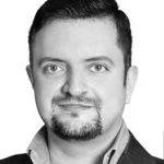 دکتر احسان ریاضی اصفهانی